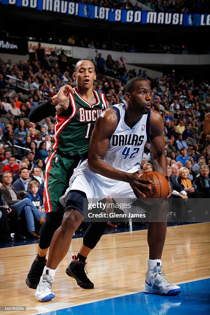 Milwaukee Bucks v Dallas Mavericks