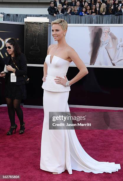 Actress Charlize Theron arrives at the Oscars at Hollywood & Highland Center on February 24, 2013 in Hollywood, California.
