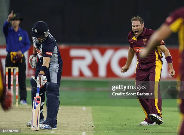 Ryan Harris of the Bulls celebrates after dismissing Aaron Finch of the Bushrangers during the Ryobi One Day Cup final match between the Victorian...