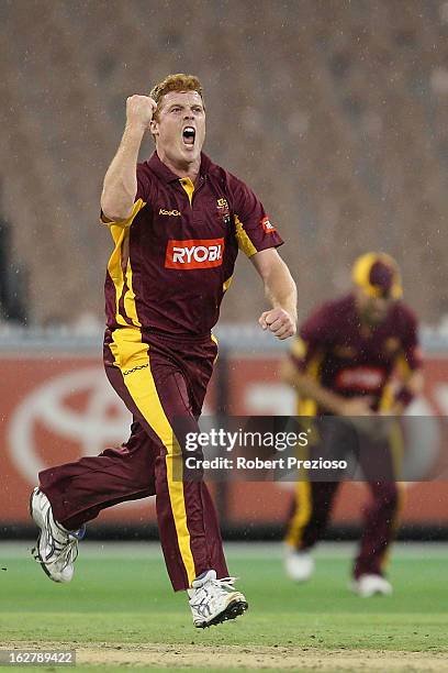 Alister McDermott of the Bulls celebrates the wicket of William Sheridan of the Bushrangers during the Ryobi One Day Cup final match between the...