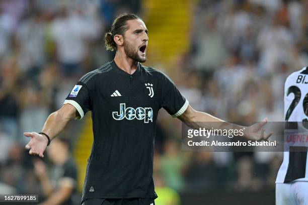 Adrien Rabiot of Juventus celebrates after scoring the team's third goal during the Serie A TIM match between Udinese Calcio and Juventus at Dacia...