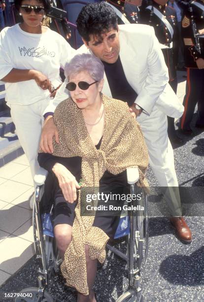 Mark Raye Mark Harris Martha Raye Photos and Premium High Res Pictures - Getty Images