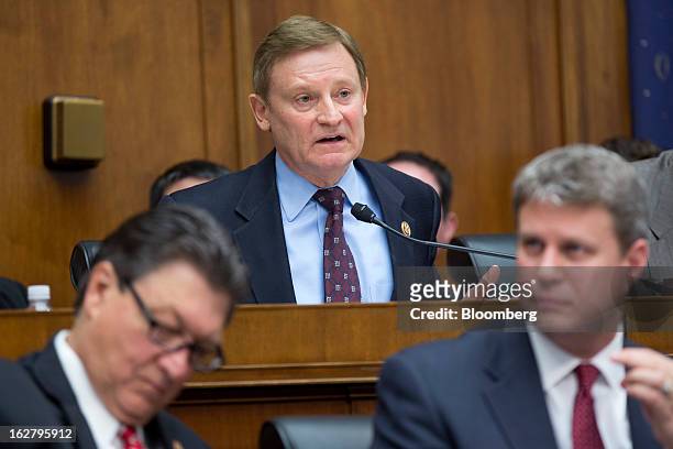 Representative Spencer Bachus, a Republican from Alabama, center, questions Ben S. Bernanke, chairman of the U.S. Federal Reserve, not pictured,...