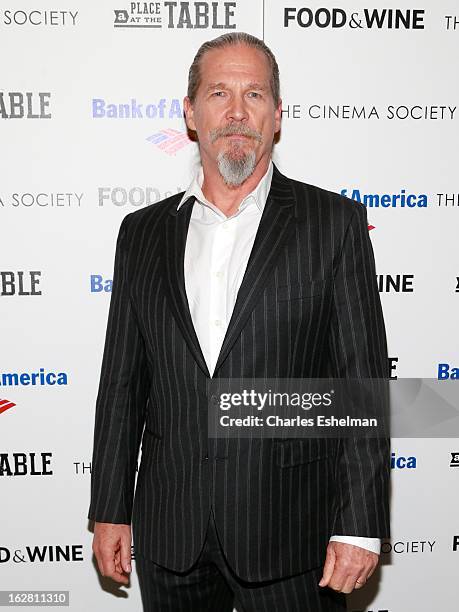 Actor Jeff Bridges arrives at Bank of America and Food & Wine with The Cinema Society present a screening of "A Place at the Table" at the Celeste...