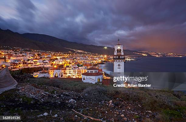 basilica of candelaria and skyline at dusk - ville de santa cruz de tenerife bildbanksfoton och bilder