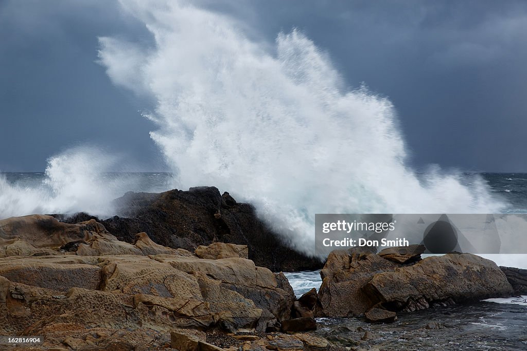 Expoding Wave