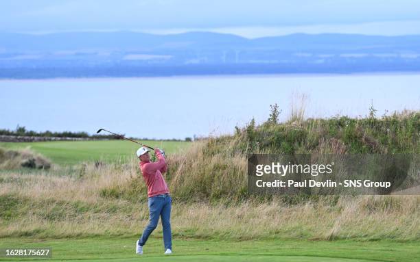 Matt Jones of Australia in a play off during a St Andrews Bay Championships at the Fairmont, on August 27 in St Andrews, Scotland.