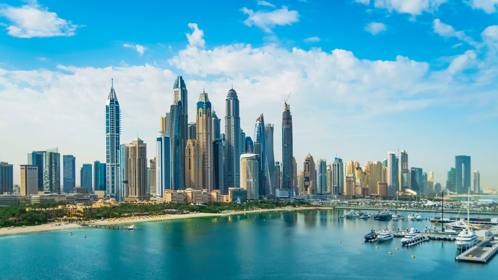 luxury yacht dubai