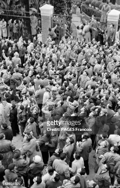 Day Of Riots In Algiers For The Coming Of Guy Mollet. Alger, 7 février 1956 : émeutes européennes lors de la venue du président du Conseil Guy...