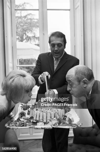 The 19Th Cannes Film Festival 1966: Mireille Darc, Michel Audiard And Georges Lautner. Le 19ème Festival de Cannes se déroule du 5 au 20 mai 1966 :...