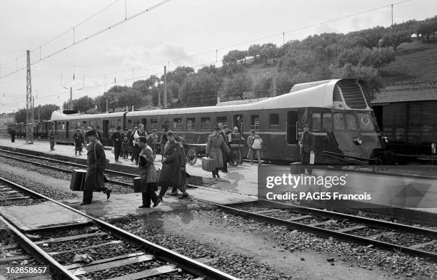 The Adventure Of The Transalgerien. Algérie, le 15 mars 1956. De Rabat à la frontière tunisienne, des hommes gagnent chaque jour la bataille du rail,...