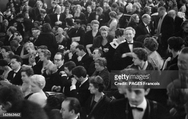 Zizi Jeanmaire And Roland Petit At The Alhambra. Paris, février 1958. De nombreuses personnalités sont venues applaudir les nouveaux ballets de...