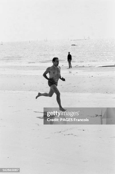 Close-Up Of Christian Bonnet. France, Carnac, 18 aout 1980, l'homme politique français Christian BONNET, membre du parti UDF est ministre de...