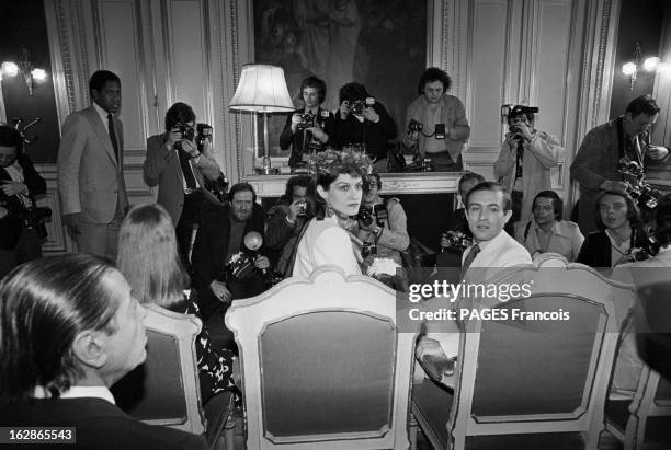 Wedding Of Paloma Picasso And Rafael Lopez Sanchez. France, Paris, 5 mai 1978, Paloma PICASSO est une créatrice de mode et une femme d'affaires...