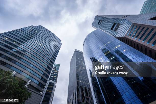 financial center in low viewing angle - building low angle stockfoto's en -beelden