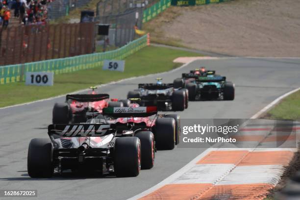F1 Back View 3,589 Race Car Driver Rear View Stock Photos, High-Res Pictures, and ...