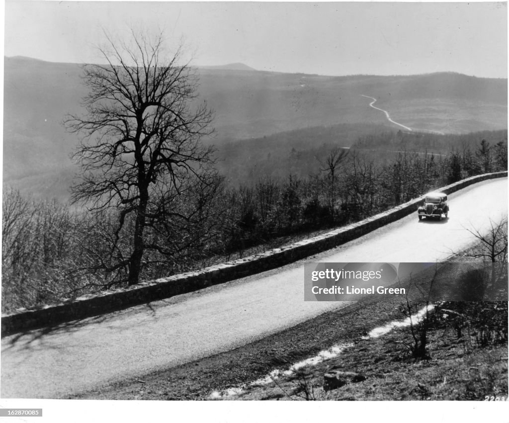 Skyline Drive in Shenandoah National Park in the Blue Ridge Mountains in Virginia