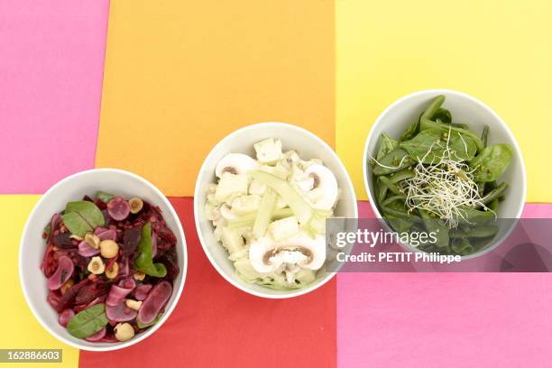 Gastronomy In Color. La salade toute verte + la salade toute blanche + la salade toute rose .