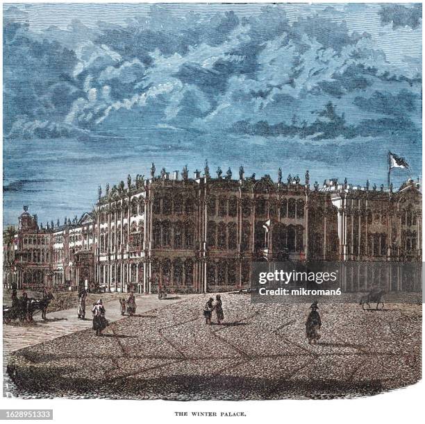 old engraved illustration of the winter palace (official residence of the house of romanov), saint petersburg, russia - tsaar stockfoto's en -beelden