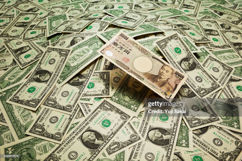 Japan yen  on the  US dollar banknotes