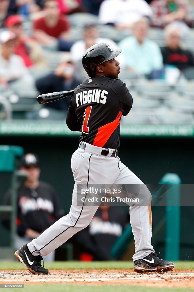 Miami Marlins v St Louis Cardinals