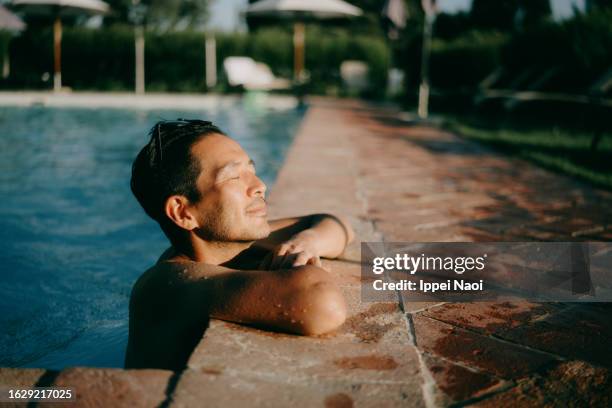 Man Rest Man Rest Pool Photos and Premium High Res Pictures - Getty Images
