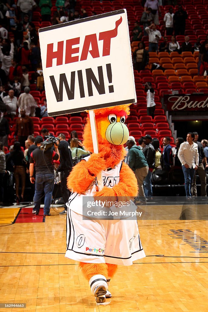 Memphis Grizzlies v Miami Heat