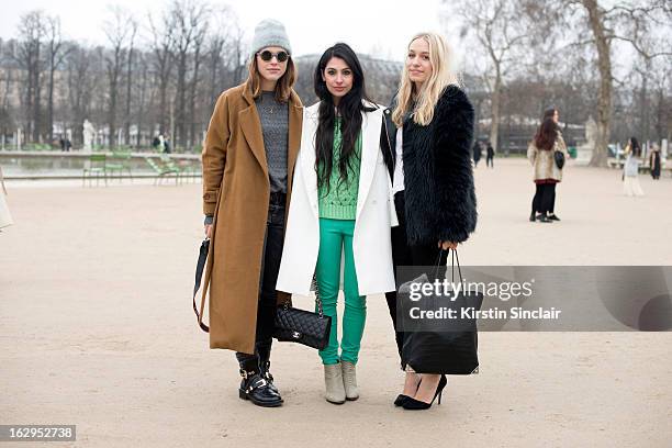 Bloggers Sabrina Meijer, Anna Nooshin and Jara Michels on day 2 of Paris Womens Fashion Week Autumn/Winter 2013 on March 1, 2013 in Paris, France.