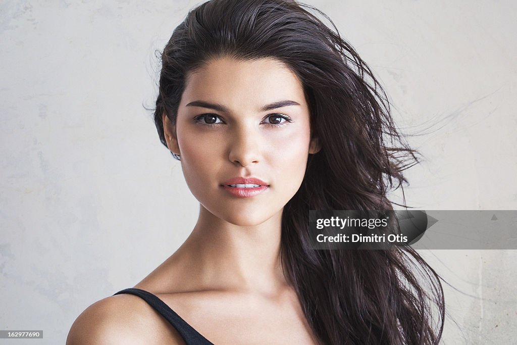 Natural beauty portrait of young brunette woman