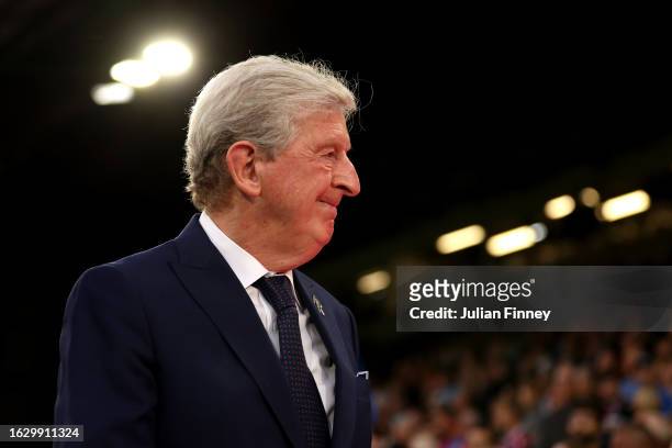 Roy Hodgson, Manager of Crystal Palace, looks on prior to the Premier League match between Crystal Palace and Arsenal FC at Selhurst Park on August...