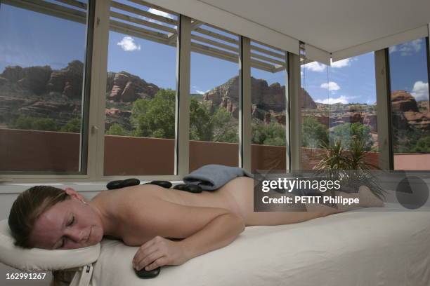 New Age Cure In Arizona. L'hôtel Enchantment Resort à SEDONA intégré à un site sacré des Indiens Yavapaï où l'on expérimente les vertus régénérantes...
