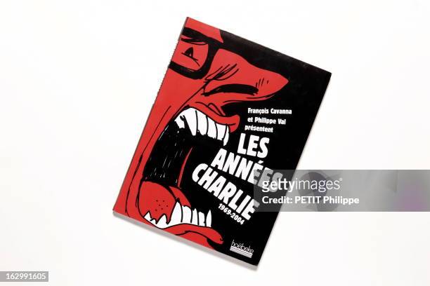 Fine Books For Christmas 2004. Couverture du livre 'Les années Charlie' de François CAVANNA et Philippe VAL aux éditions Hoëbeke.