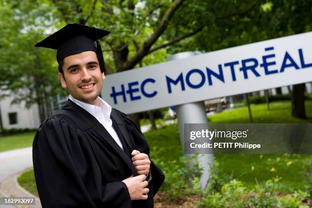 Hec Montreal. Sur 3 500 étudiants étrangers édudiant à HEC MONTREAL, il y a 1 000 étudiants français. Plan de face souriant de Jean-Paul, le...