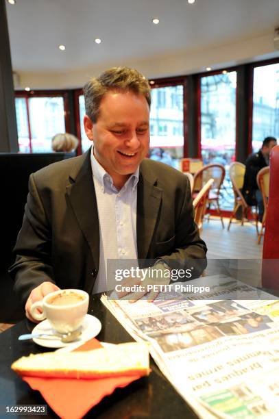 Rendezvous With Xavier Bertrand. Samedi 17 janvier, Xavier BERTRAND, nouveau secrétaire général de l'UMP et député de l'Aisne, lit la presse locale...