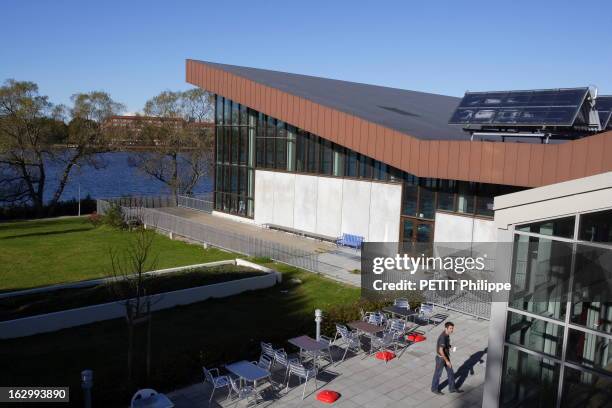 Model Of Ecology. En 2007, la ville de Växjö, en Suède, a reçu le prix 'Energie durable pour l'Europe', décerné par la Commission européenne. Depuis...