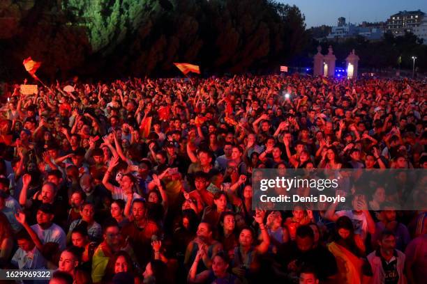 Fans of the Spanish team awaits the arrival of the team to the victory party, after they won the FIFA Women's World Cup 2023 yesterday in Sydney,...