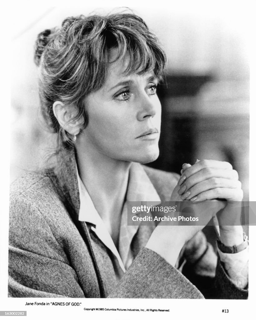 Jane Fonda Contemplates To Herself In A Scene From The Film 'Agnes Of...  Nieuwsfoto'S - Getty Images