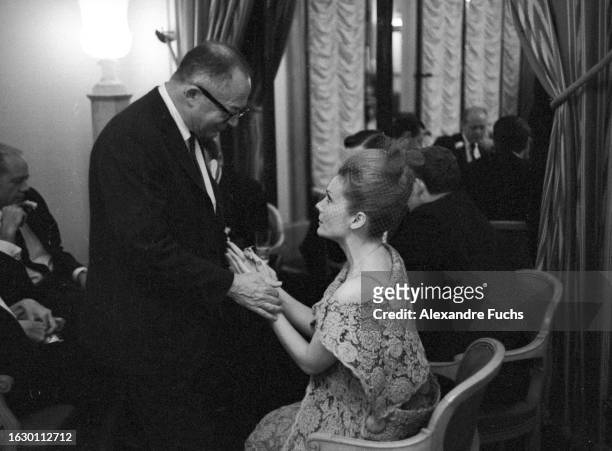 Director Billy Wilder with Felicia Farr at Lemmon and Farr wedding at Paris, in 1962.