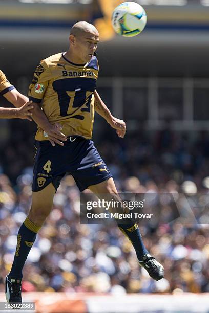 Dario Veron of Pumas in action during a match between Pumas and Chivas as part of Clausura 2013 Liga MX at Olympic Stadium on March 03, 2013 in...