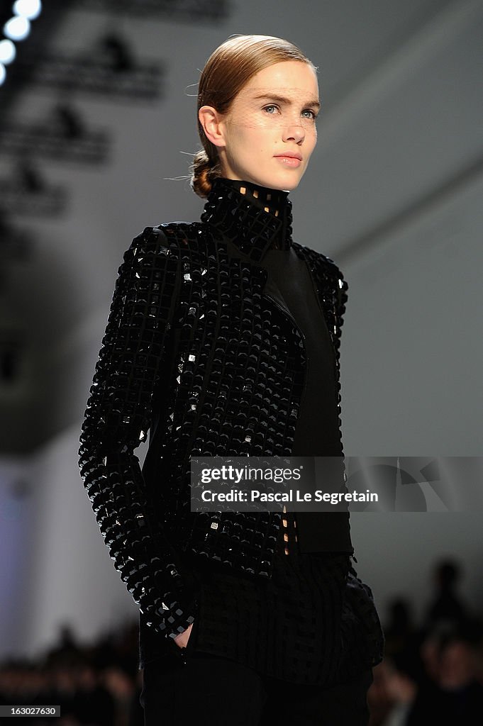 Akris - Runway - PFW F/W 2013