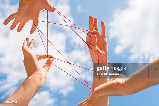 cats cradle - snöre bildbanksfoton och bilder