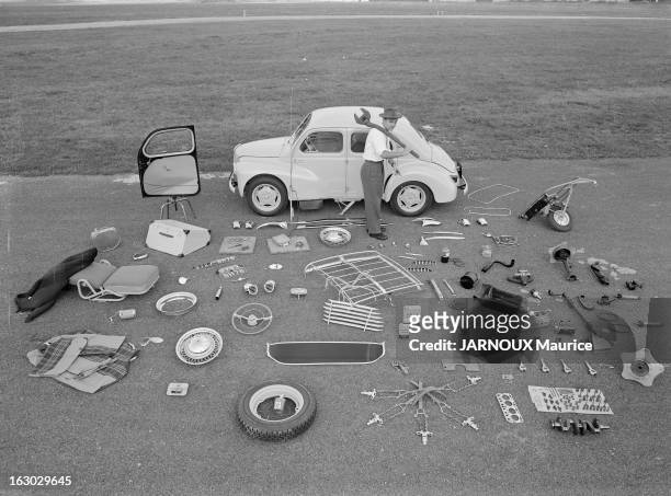 Fernand Raynaud Presents The Accessories Of The Renault 4 Cv. France, octobre 1955 --- Pour le salon de l'auto, Fernand RAYNAUD nous présente les 70...