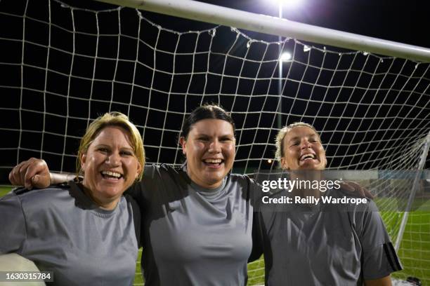 womens soccer cup fans - world cup australia stock pictures, royalty-free photos & images