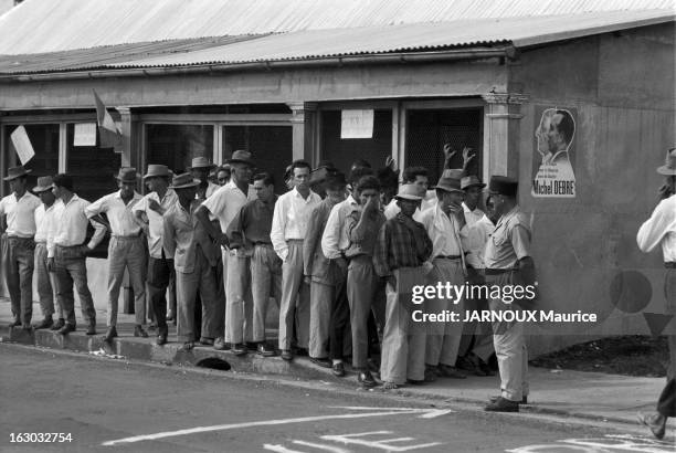 General Elections In Reunion Island. En mai 1963, dans le cadre des élections législatives les habitants de l'ile de la Réunion votent pour élire...