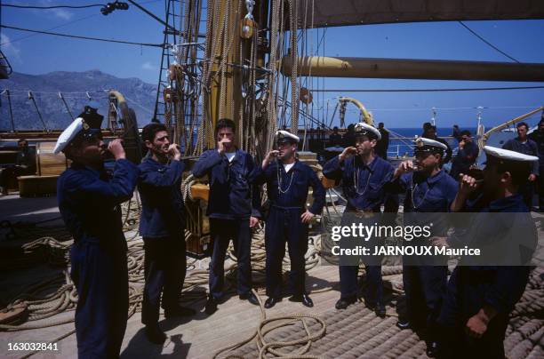 The Sailboat 'Amerigo Vespucci'. Juin 1963, 'L'Amerigo Vespucci', voilier-école de la marine militaire italienne, utilis�é à la formation des élèves...