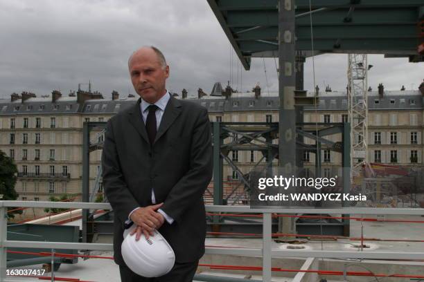 Stephane Martin In Charge Of Construction Of The Museum Of Primal Arts. Stéphane MARTIN chargé de mener à bien la construction du musée des Arts...