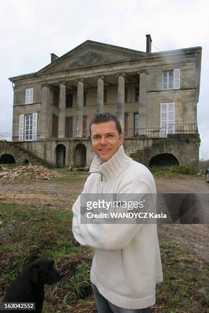 New Lords Of The Manor. Fabrice PROVIN chef d'entreprise et Gil BACHELET antiquaire ont racheté pour 50 000 euros en juin 2002 le château de...
