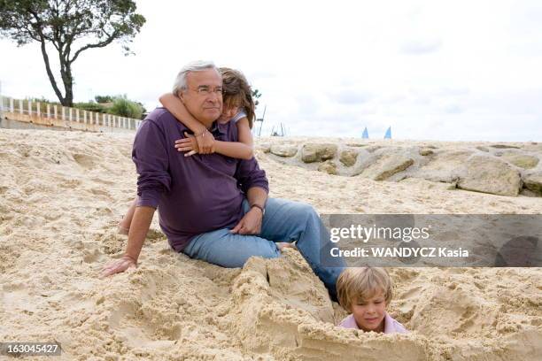 Jean-Claude Dassier On Holiday In The Basin Of Arcachon. Jean-Claude DASSIER, le nouveau président de l'Olympique de Marseille , en vacances dans le...