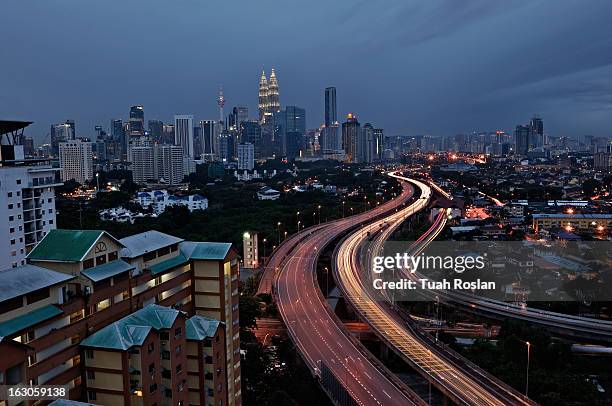 ::the highway:: - kuala lumpur road stock pictures, royalty-free photos & images