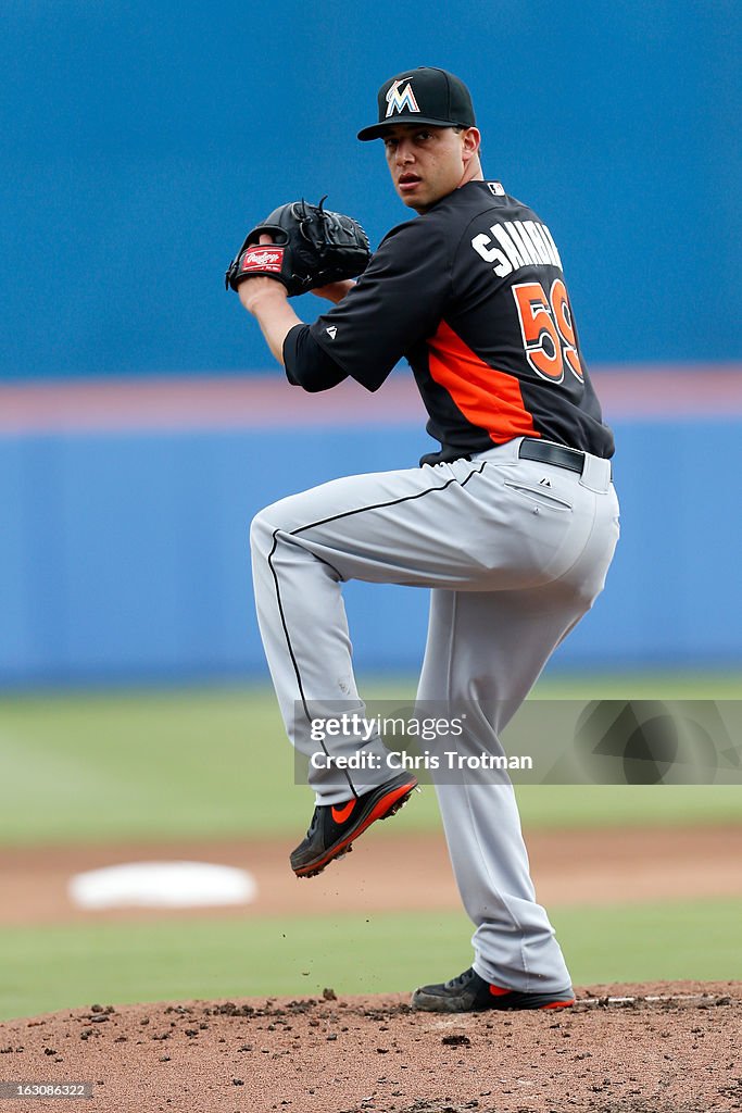 Miami Marlins v New York Mets